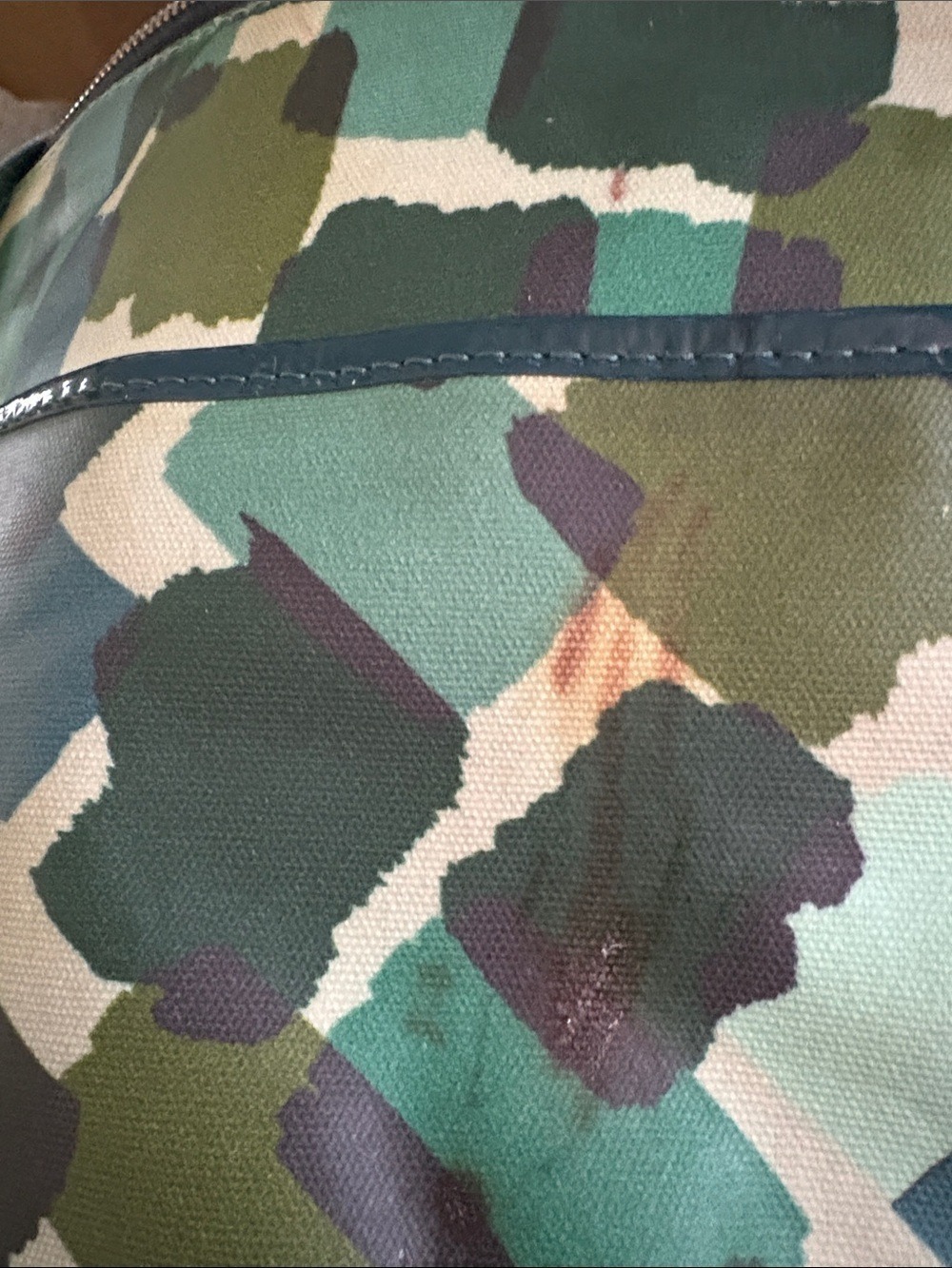 Brighton Green Abstract Print Crossbody Bag casual lightweight - Picture 10 of 12